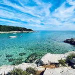 Mare E Sole فيلة *